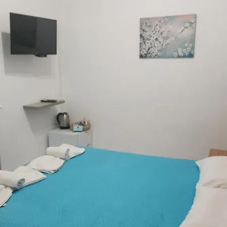 招待所 迪奥尼索斯酒店